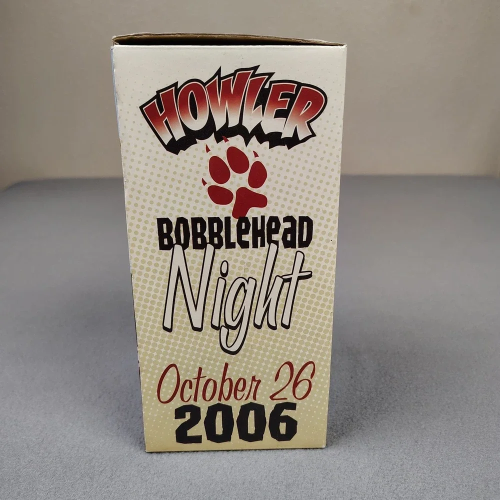 Vintage Arizona Coyotes Howler Mascot Bobblehead Hockey Rare 2006 HTF SGA NIB‎